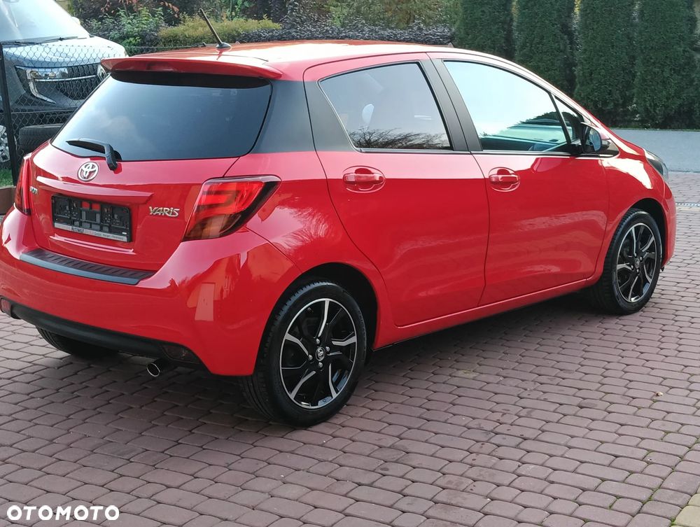 Toyota Yaris 2014 photo 4