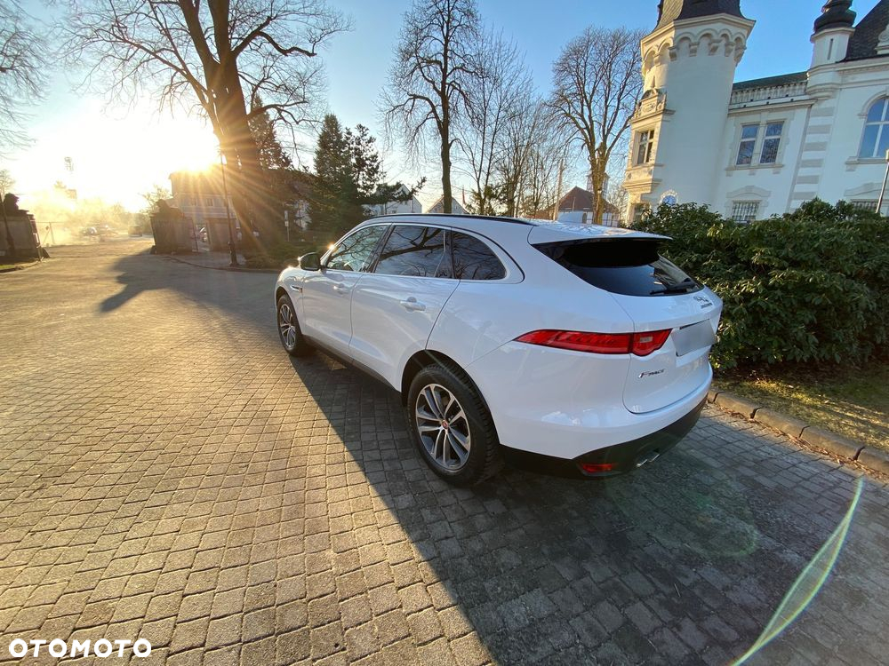 Jaguar F-Pace 2.0 i4D AWD Prestige - 26