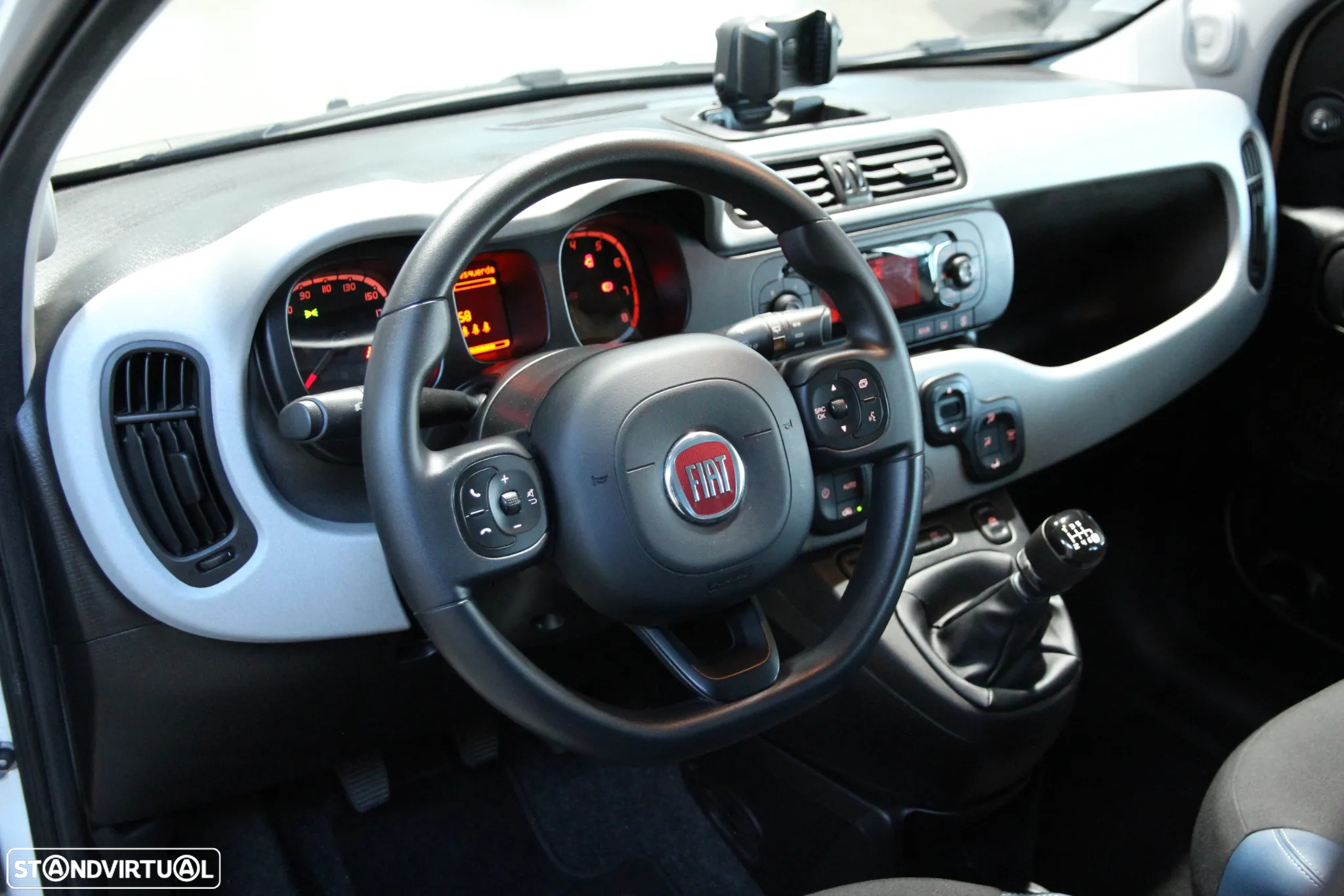 Fiat Panda 1.0 Hybrid Cross - 11