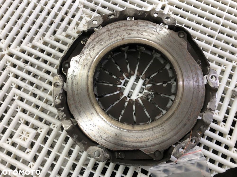 SPRZĘGŁO  TOYOTA C-HR (_X1_) 2016 - 2022 1.2 (NGX10_) 85 kW [116 KM] benzyna 2016 - 2022 NT12371 - 4