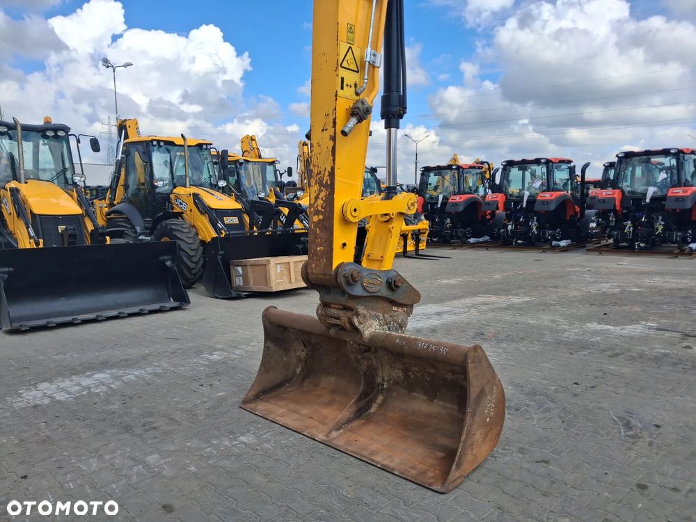 JCB 140X - 16