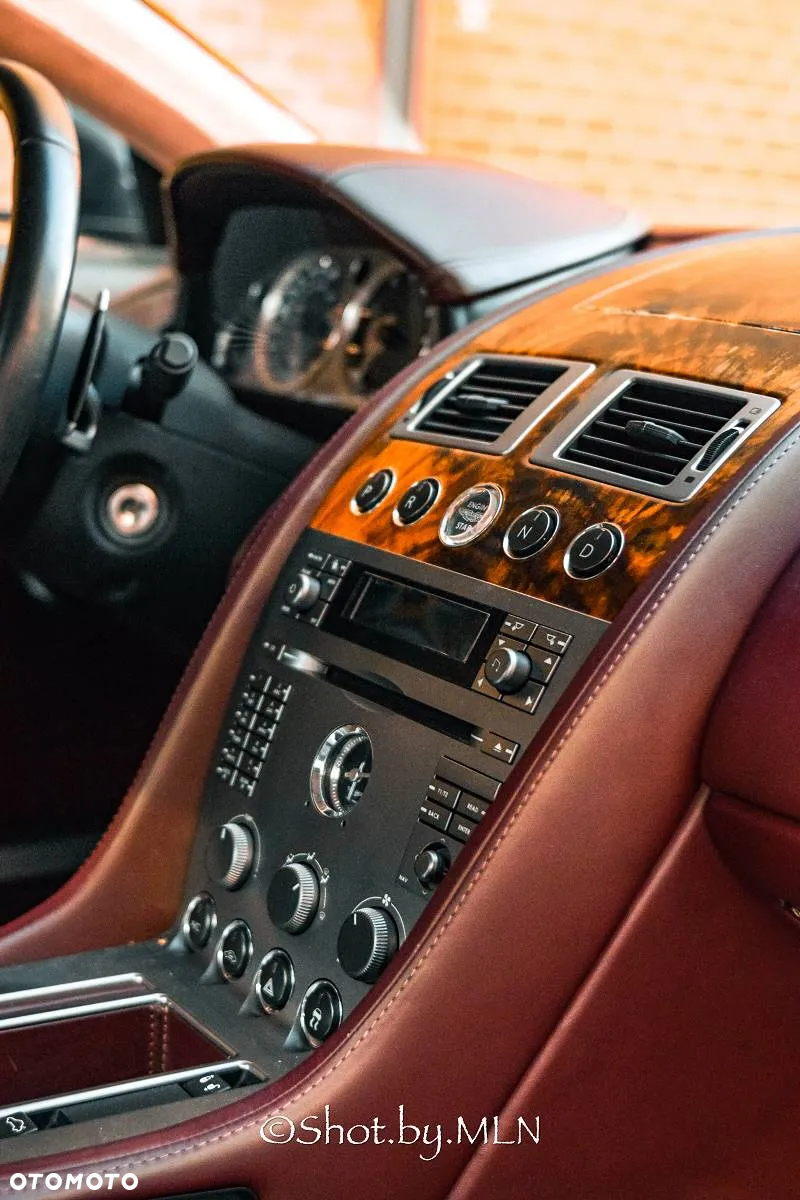 Aston Martin DB9 Coupe Touchtronic - 20