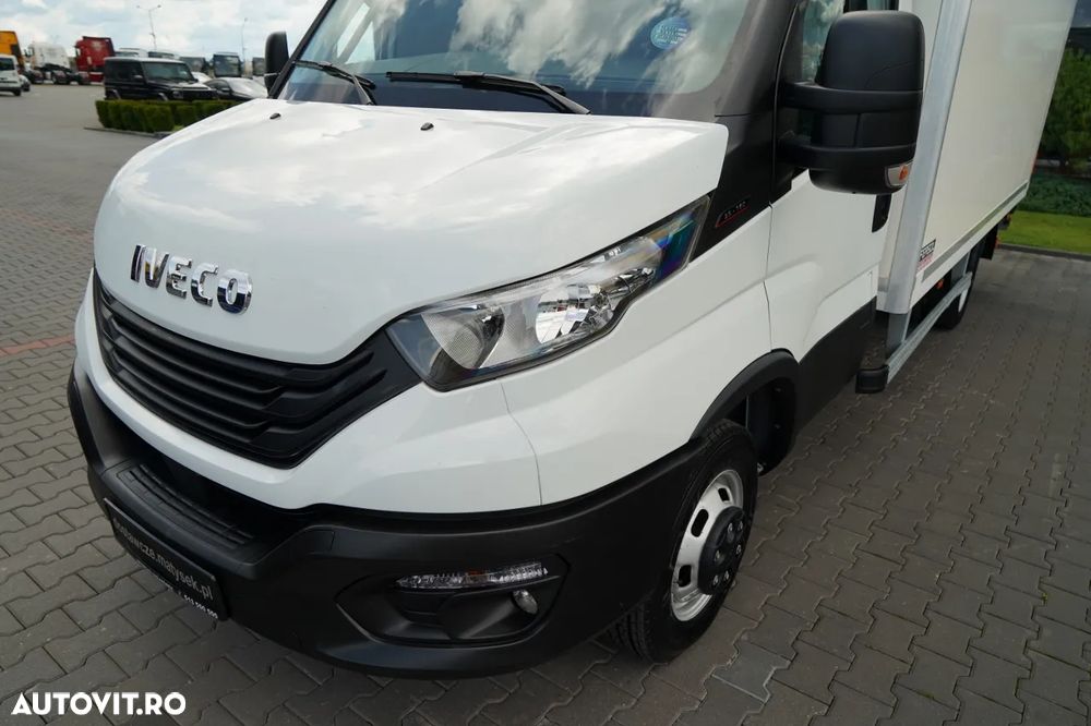 Iveco DAILY 35- 160 / KONTENER 4,3 M / WINDA DHOLLANDIA 750 KG / BLIŹNIAK / 3 MIEJSCA / SPROWADZONY / EURO 6 - 15