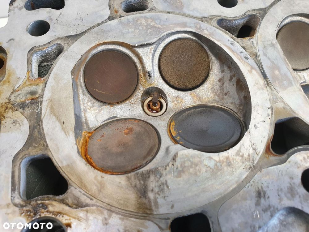 Ford Mondeo MK3 2.5 V6 GŁOWICA CYLINDRÓW prawa - 11