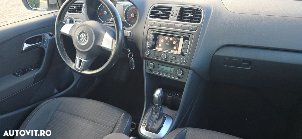 Volkswagen Polo - 14