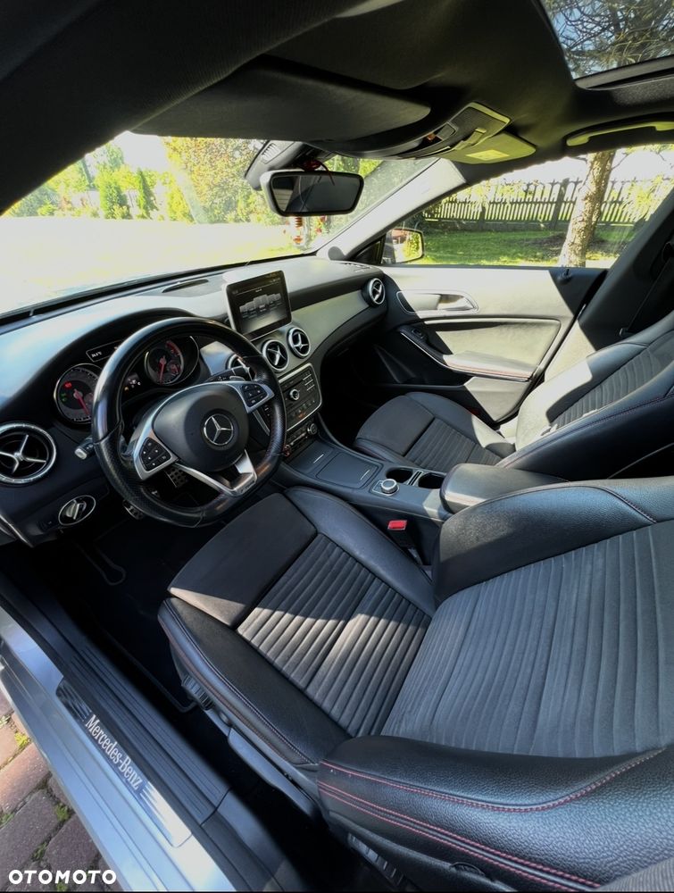 Mercedes-Benz CLA 220 CDI - 9
