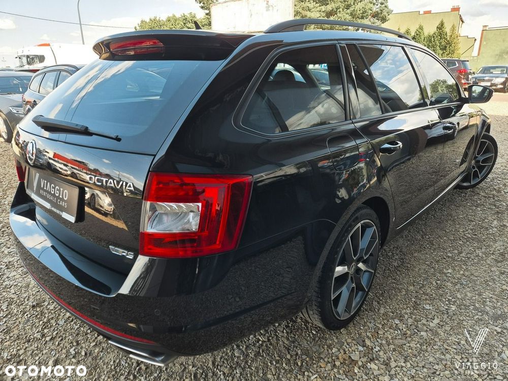 Skoda Octavia 2.0 TDI RS DSG - 3