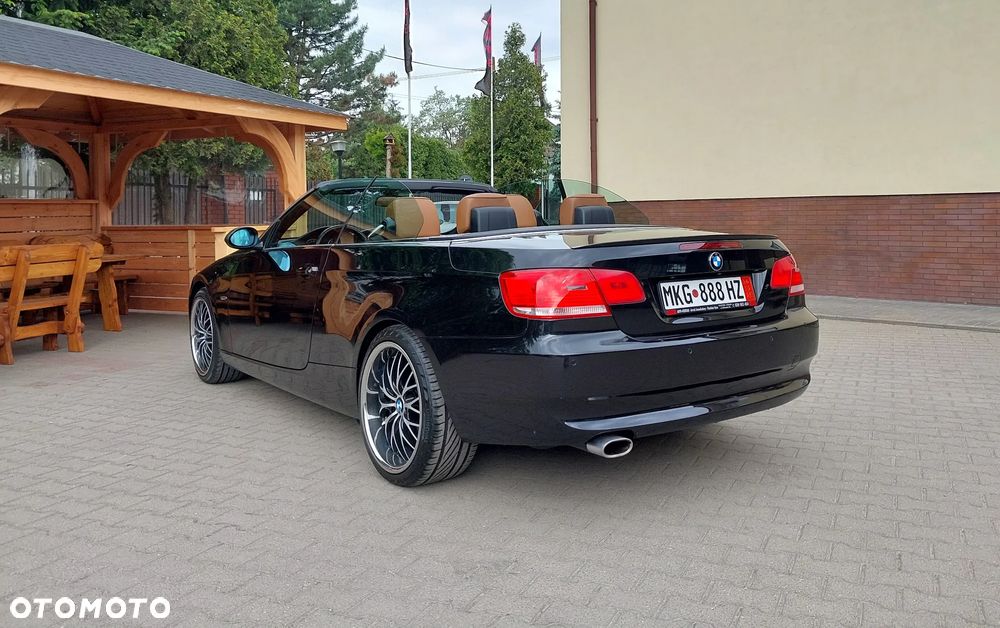 BMW Seria 3 320i Edition Exclusive - 29