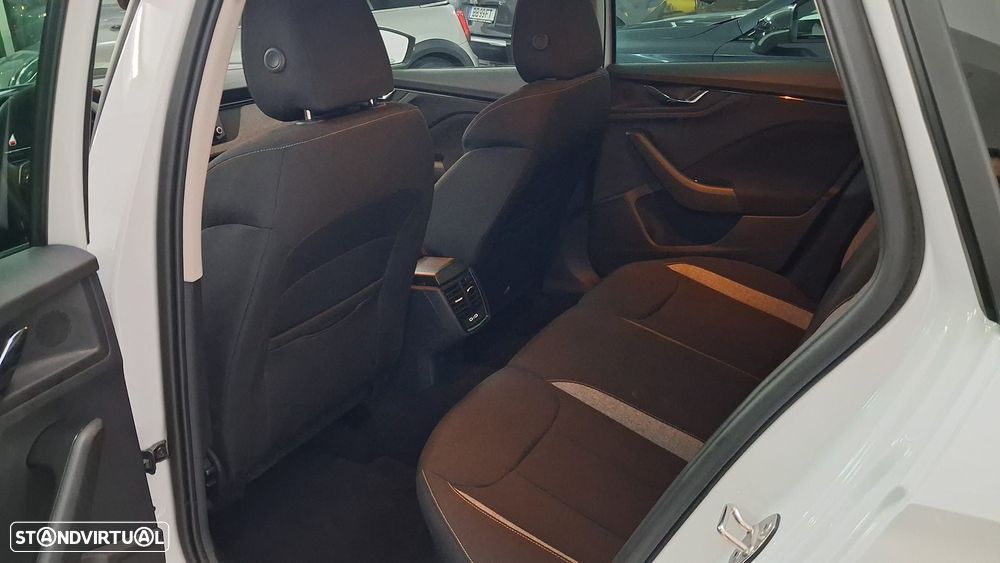 Skoda Kamiq 1.0 TSI Ambition - 17