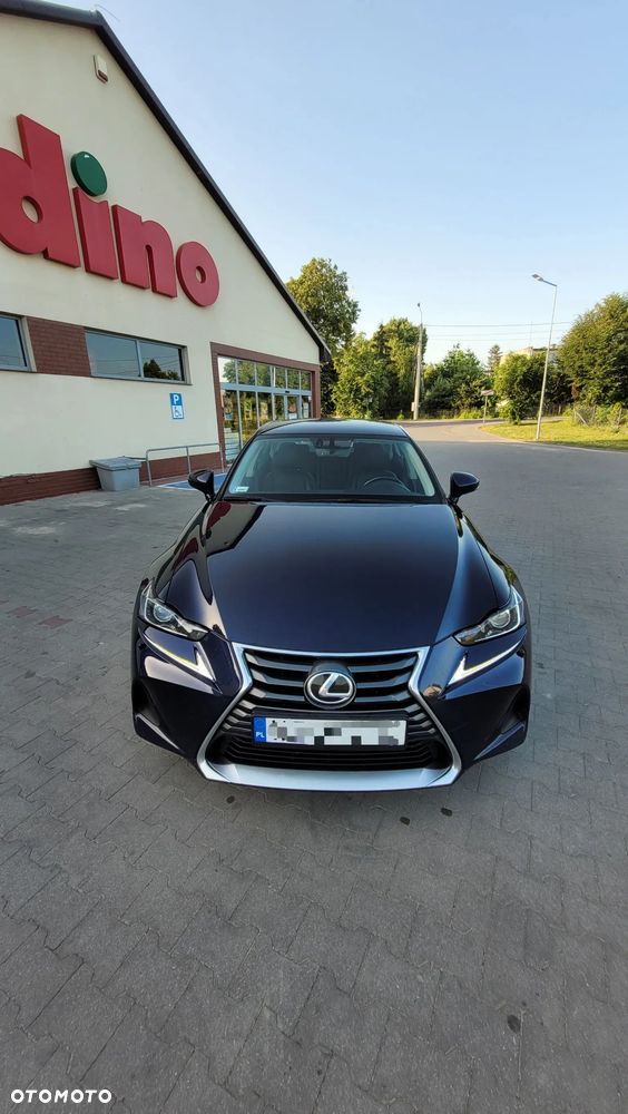 Lexus IS 200t / 300 Elegance - 1
