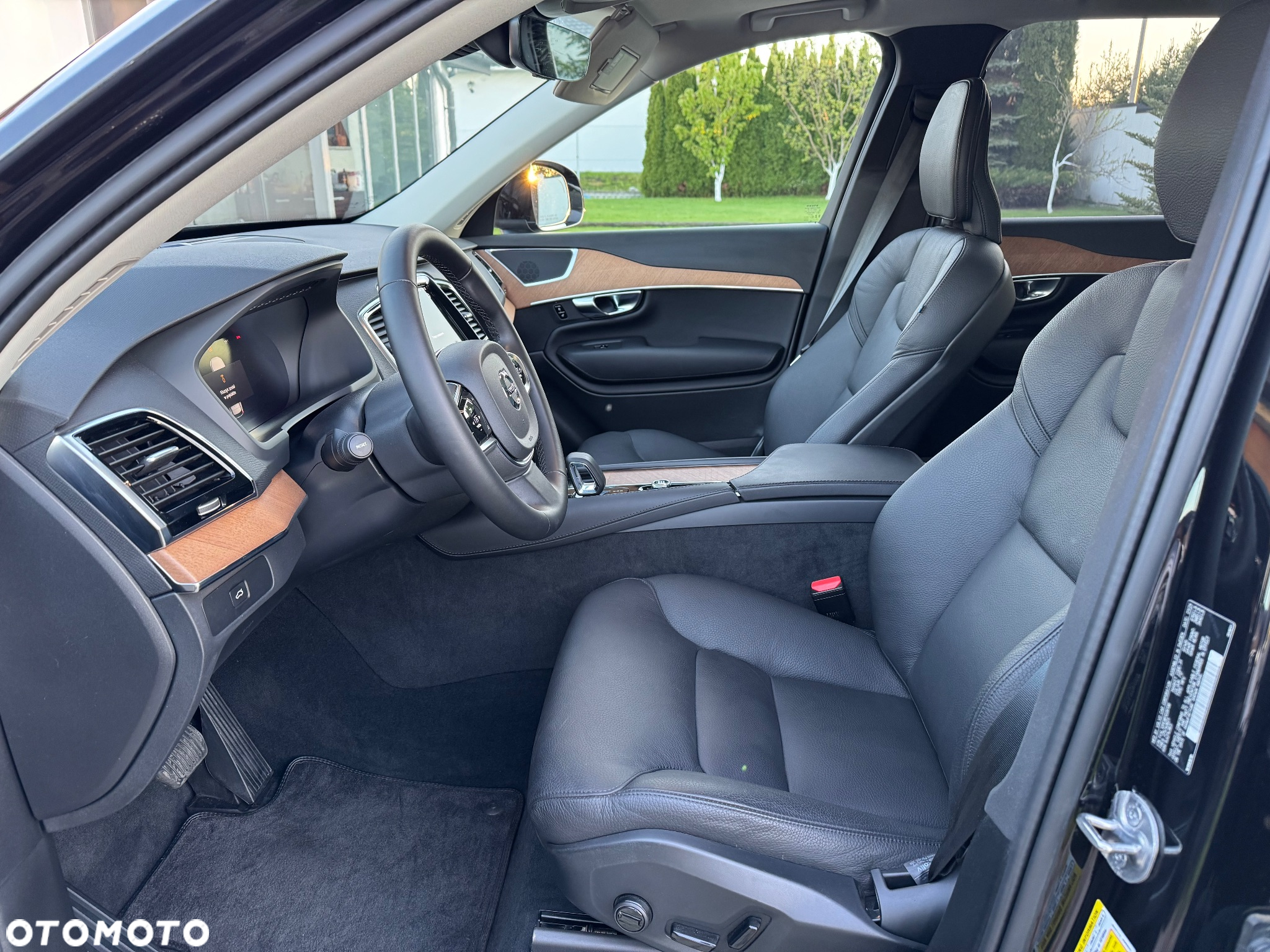 Volvo XC 90 B5 B AWD Plus Bright - 10