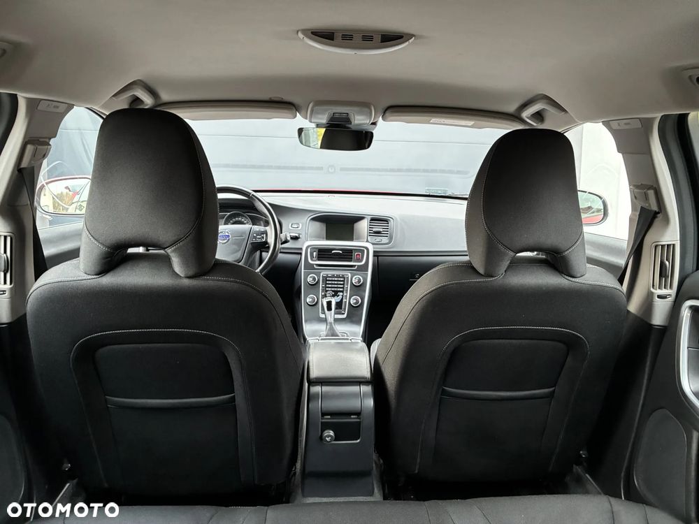 Volvo V60 D4 Drive-E Kinetic - 26