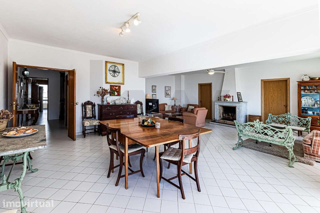 Apartamento T2+2 na Praia da Rocha. Vista-mar incrível! - Grande imagem: 5/28