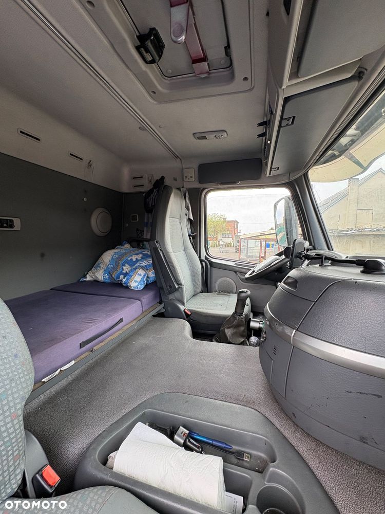 Volvo FM9 - 9