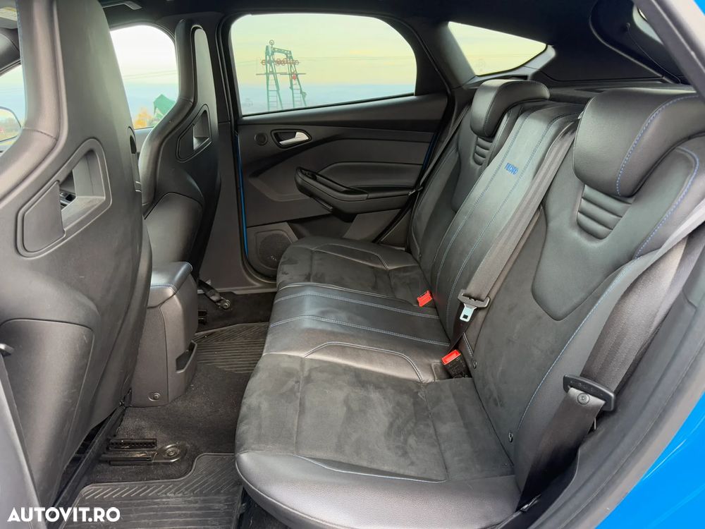 Ford Focus RS - 19
