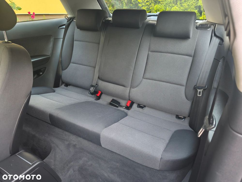 Audi A3 3-drzwiowe 1.6 Ambiente - 14