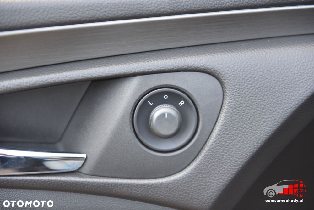 Opel Insignia - 17