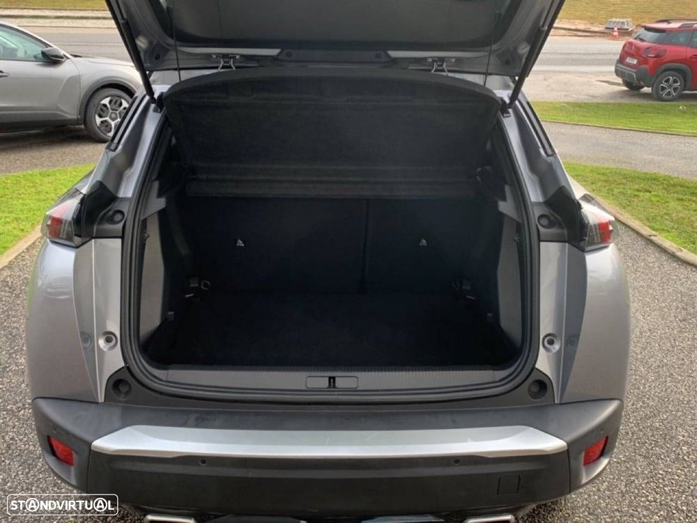 Peugeot 2008 - 6