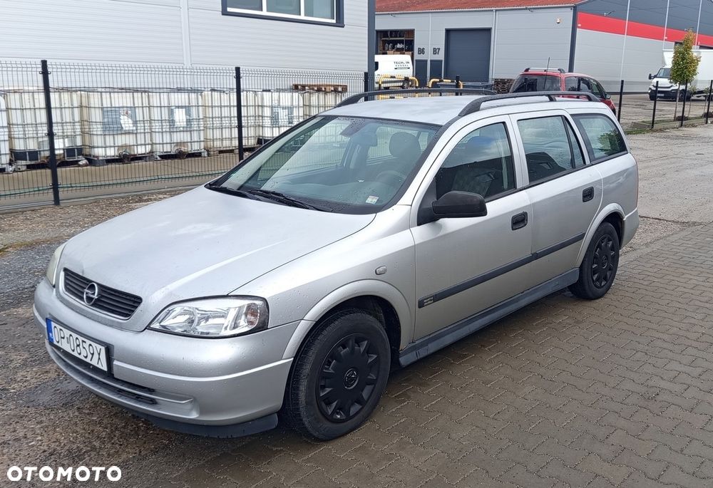 Opel Astra 1.6 Elegance - 1