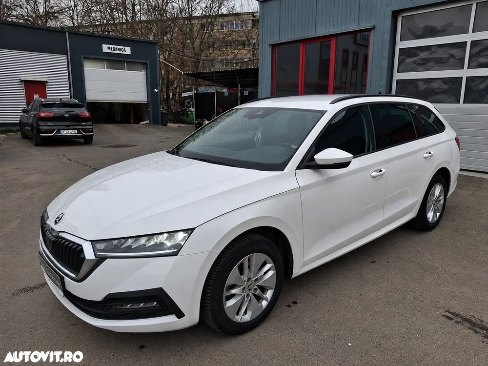 Skoda Octavia 2.0 TDI DSG Style - 2