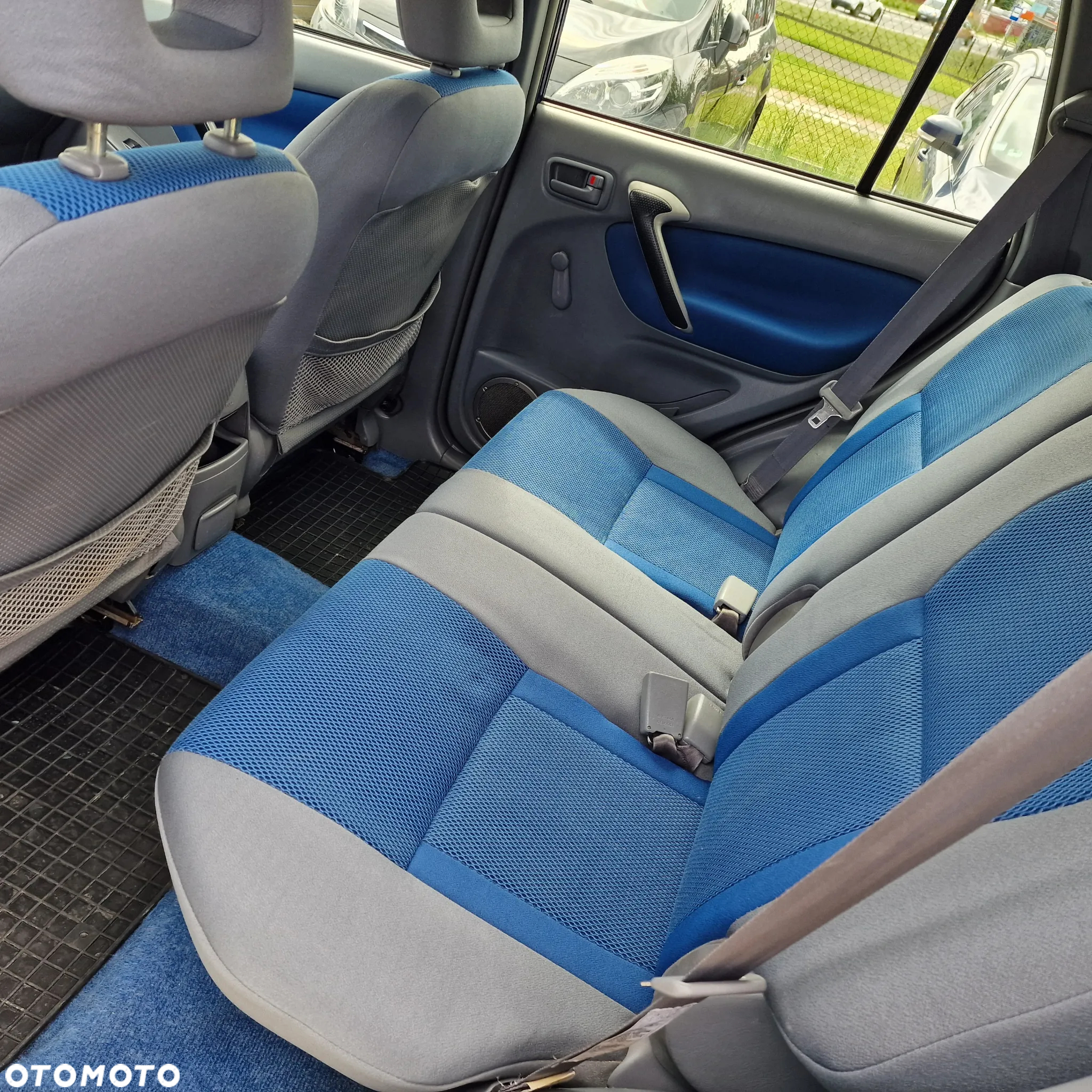 Toyota RAV4 1.8 VVT-i 4x2 - 13