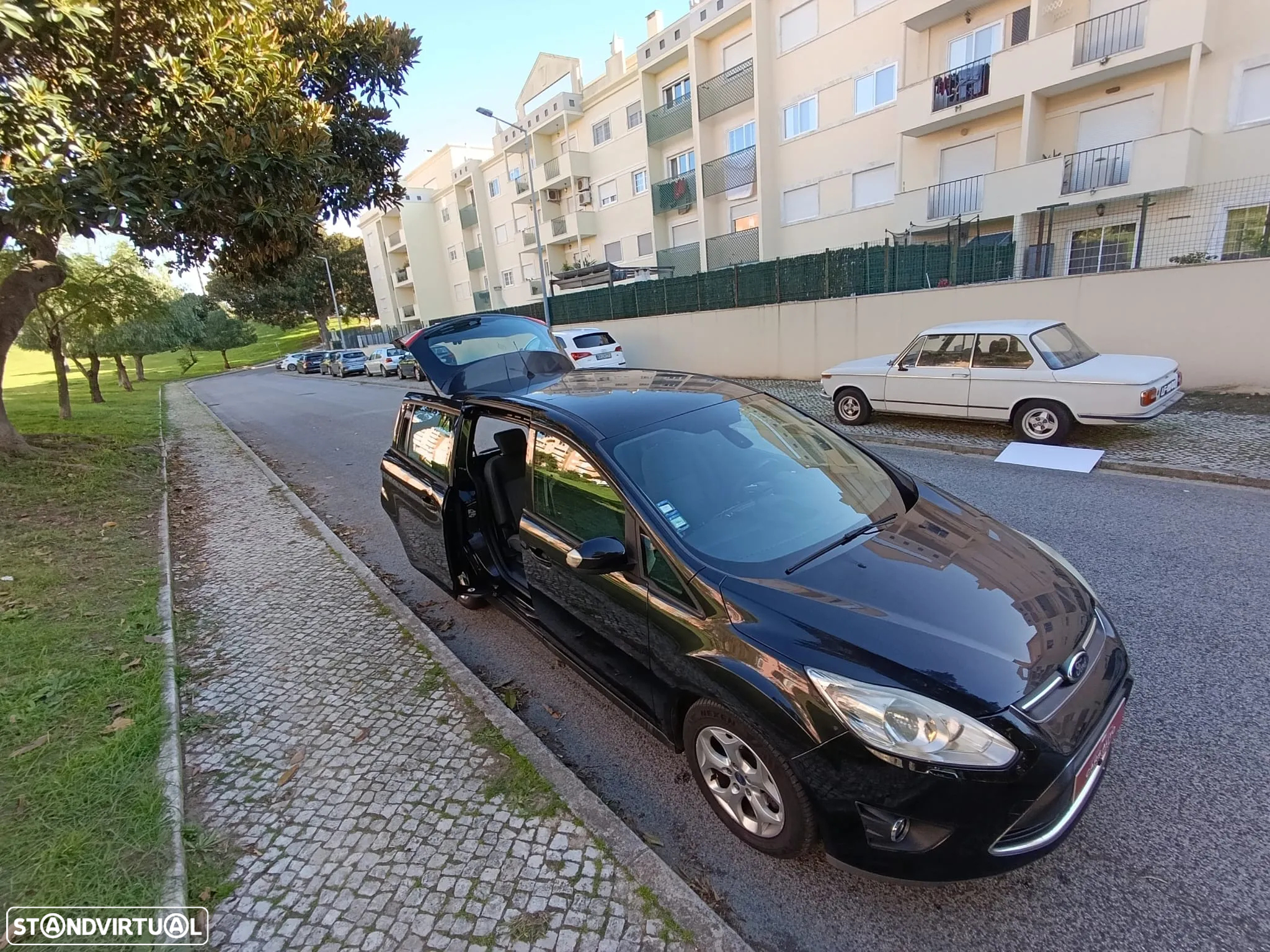 Ford Grand C-Max 1.6 TDCi Titanium - 33
