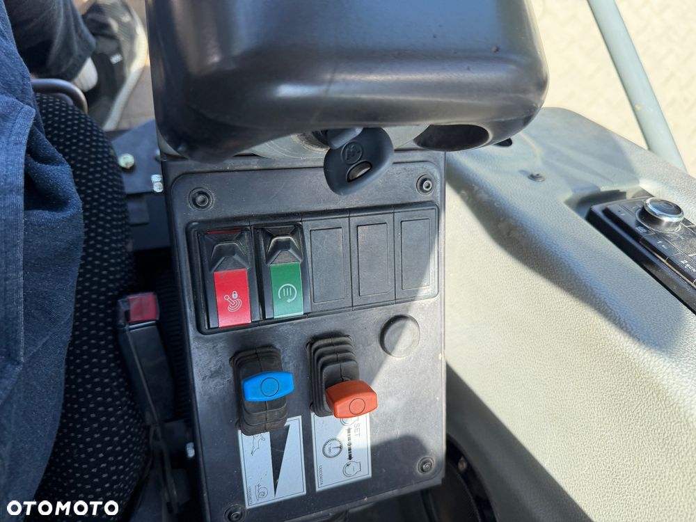 Kramer 8085 8095 ecospeed 40km/h, silnik Deutz - 18