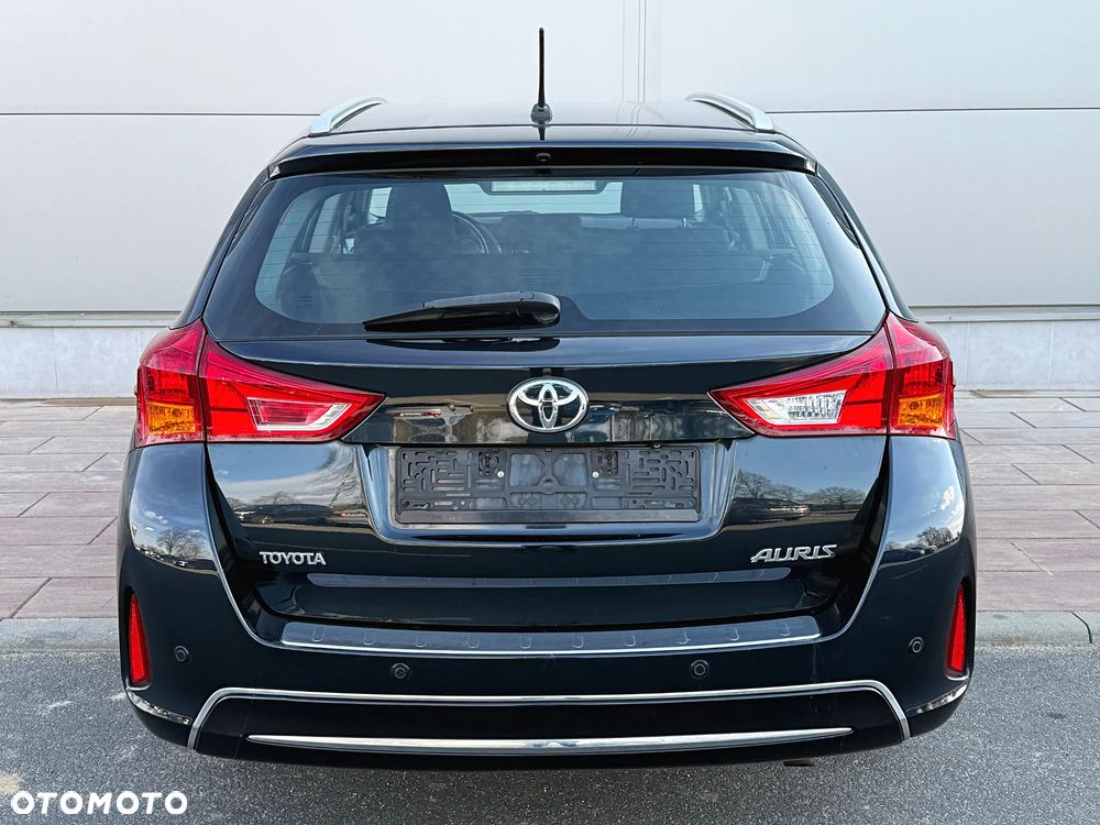 Toyota Auris 1.6 Life+ - 7