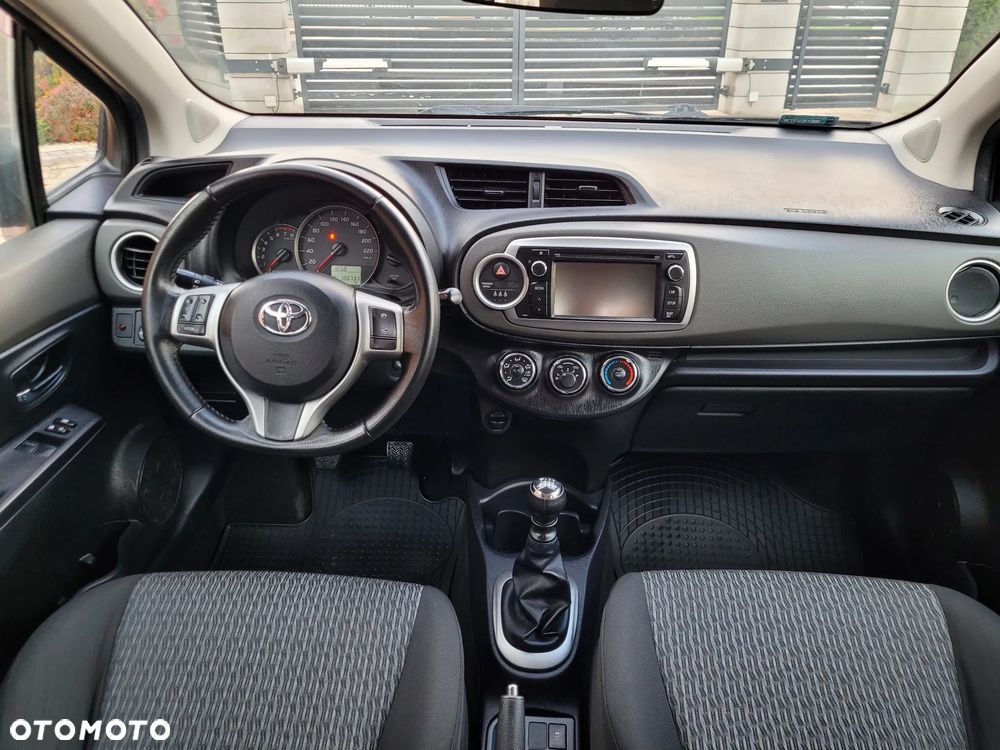 Toyota Yaris 1.33 Sol - 15