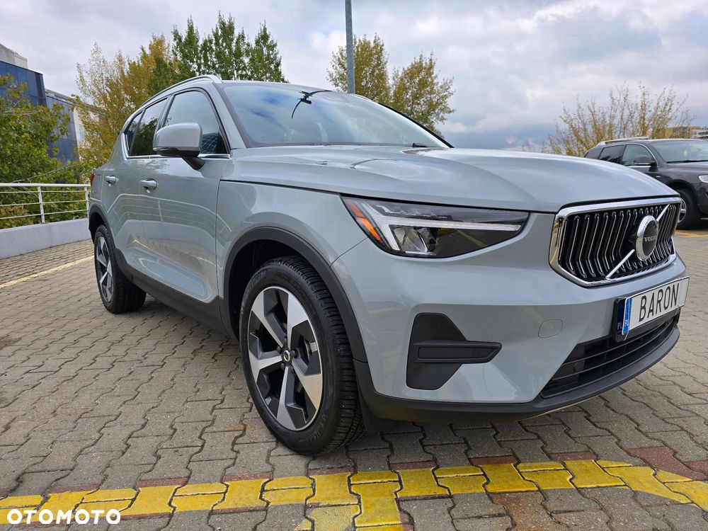 Volvo XC 40 T5 AWD Momentum - 3
