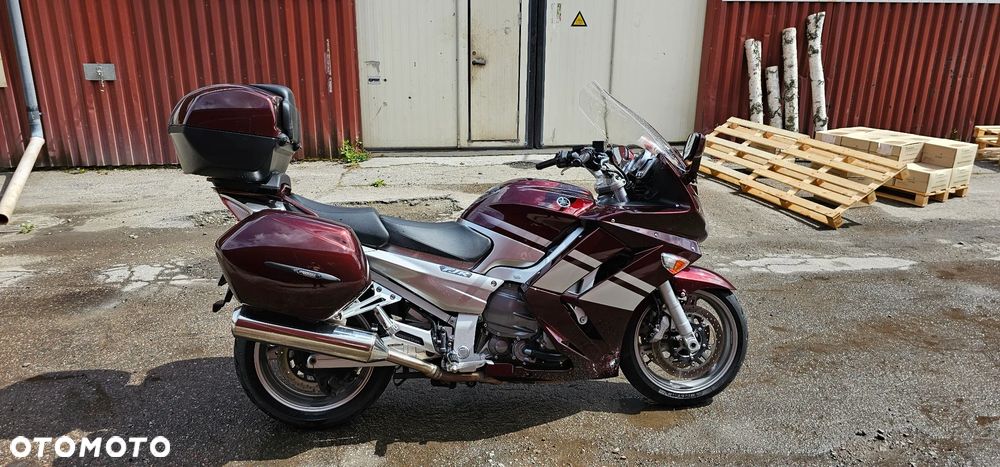 Yamaha FJR - 3
