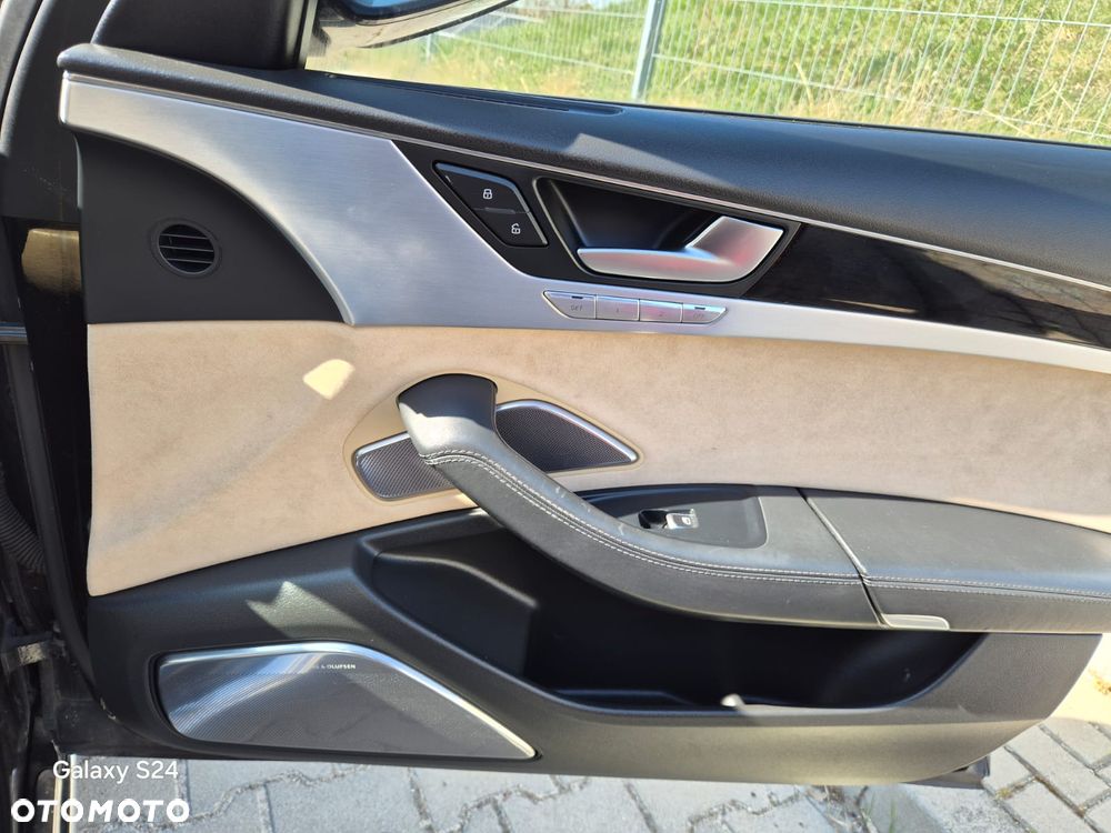 Audi A8 4.2 TDI Quattro - 25
