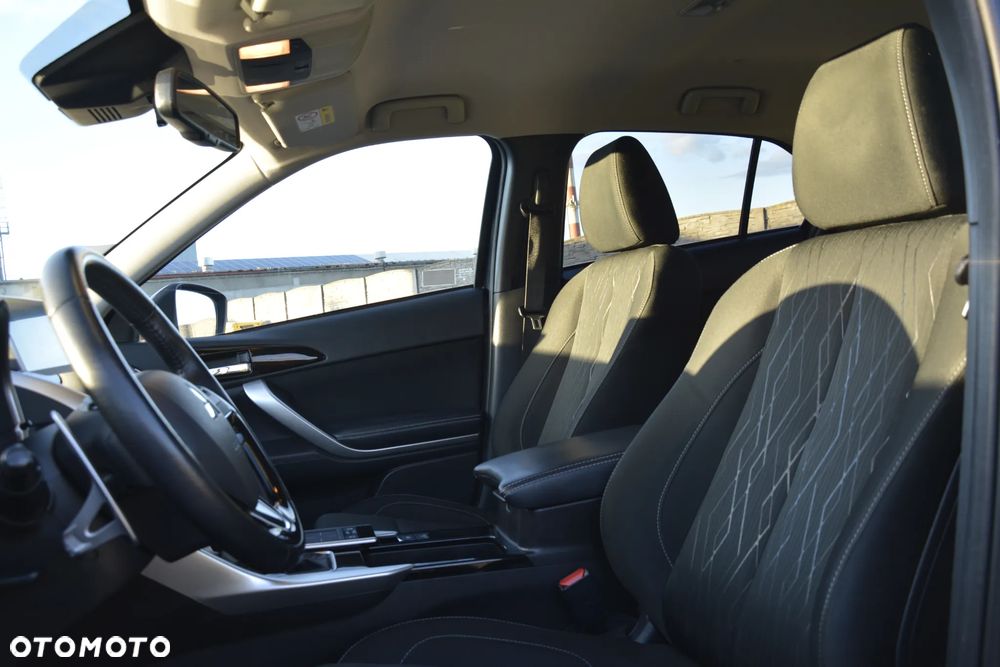 Mitsubishi Eclipse Cross - 15