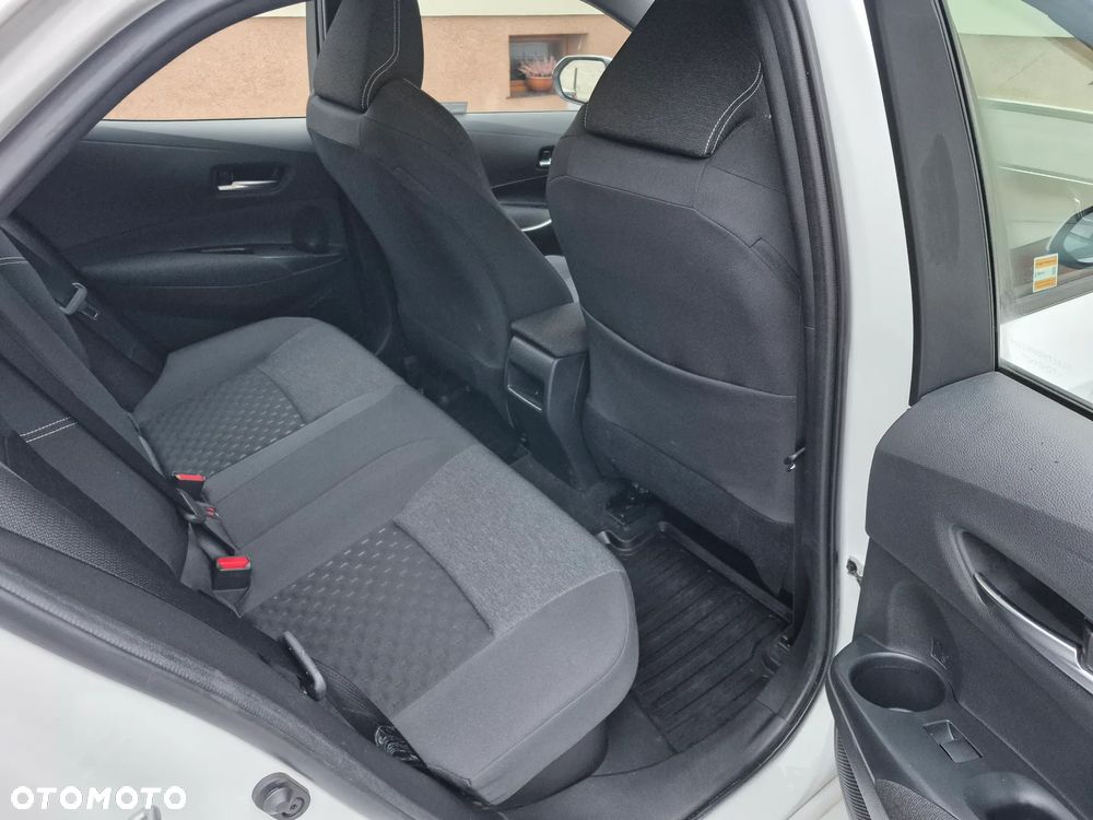 Toyota Corolla 1.8 Hybrid Comfort - 9