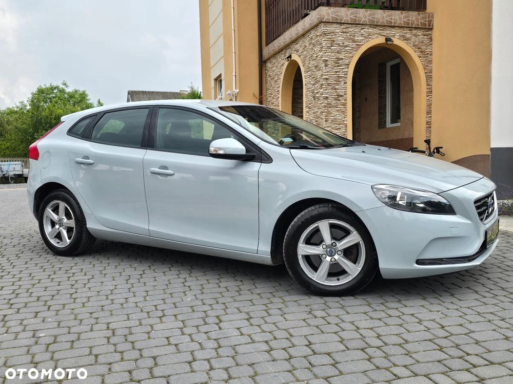 Volvo V40 D2 Summum - 7