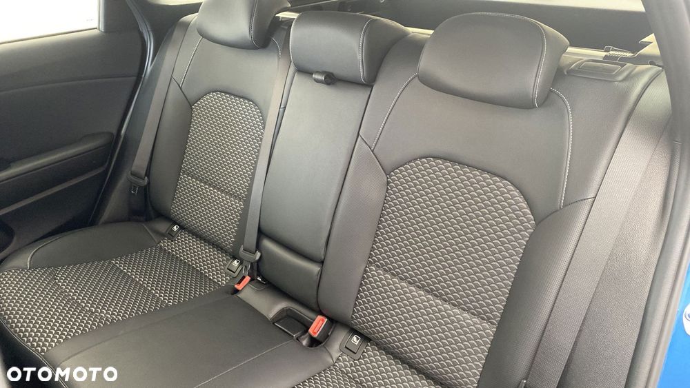 Kia Ceed 1.5 T-GDI Business Line Plus - 12