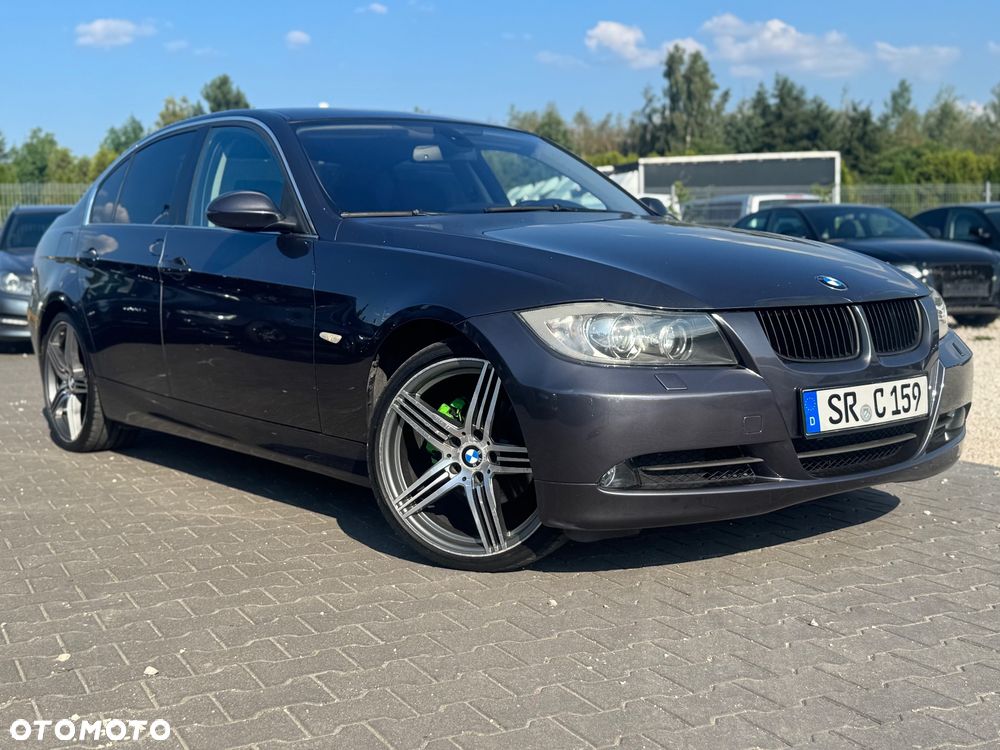BMW Seria 3 325i - 3