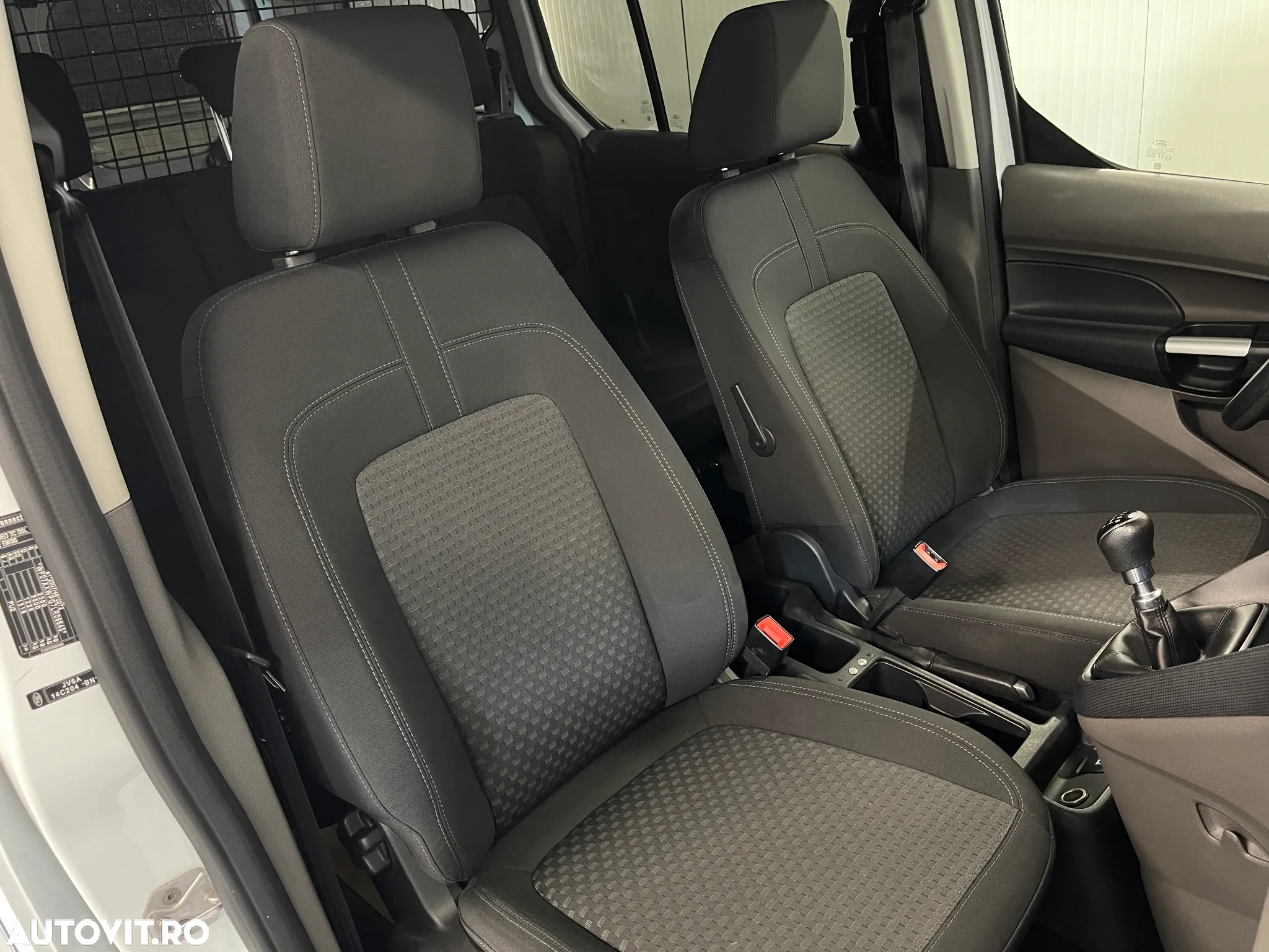 Ford Transit Connect 1.5 TDCI Combi Commercial LWB(L2) N1 Trend - 10