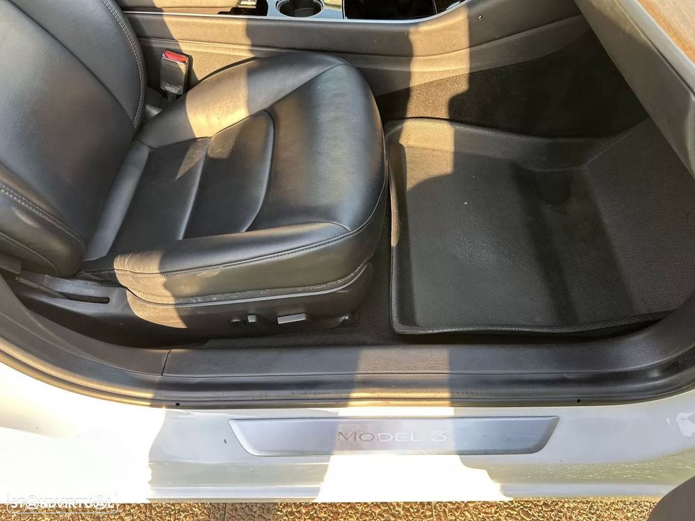 Tesla Model 3 Standard Range Plus RWD - 43