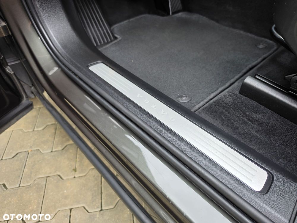 Volvo XC 60 - 27