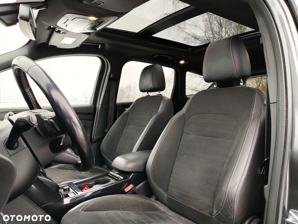 Ford Kuga 2.0 TDCi 4x4 ST-Line - 10