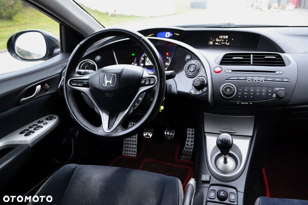 Honda Civic 1.4 Comfort - 9