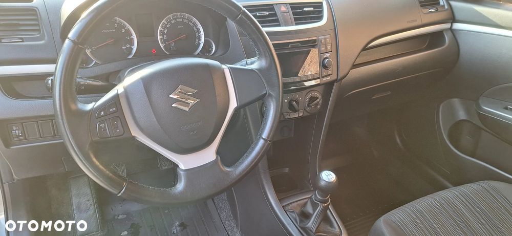 Suzuki Swift 1.2 Club - 8