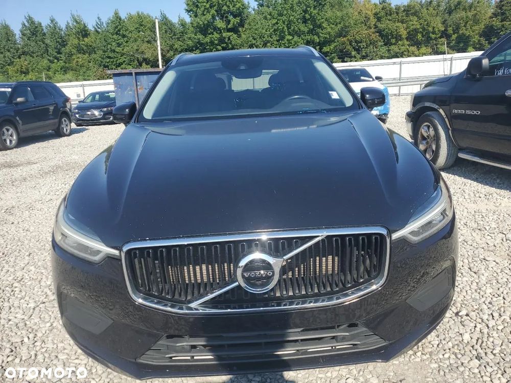 Volvo XC 60 T6 AWD Momentum - 5