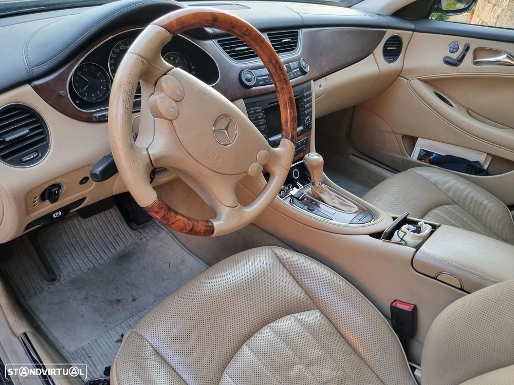Mercedes-Benz CLS 500 Standard - 6