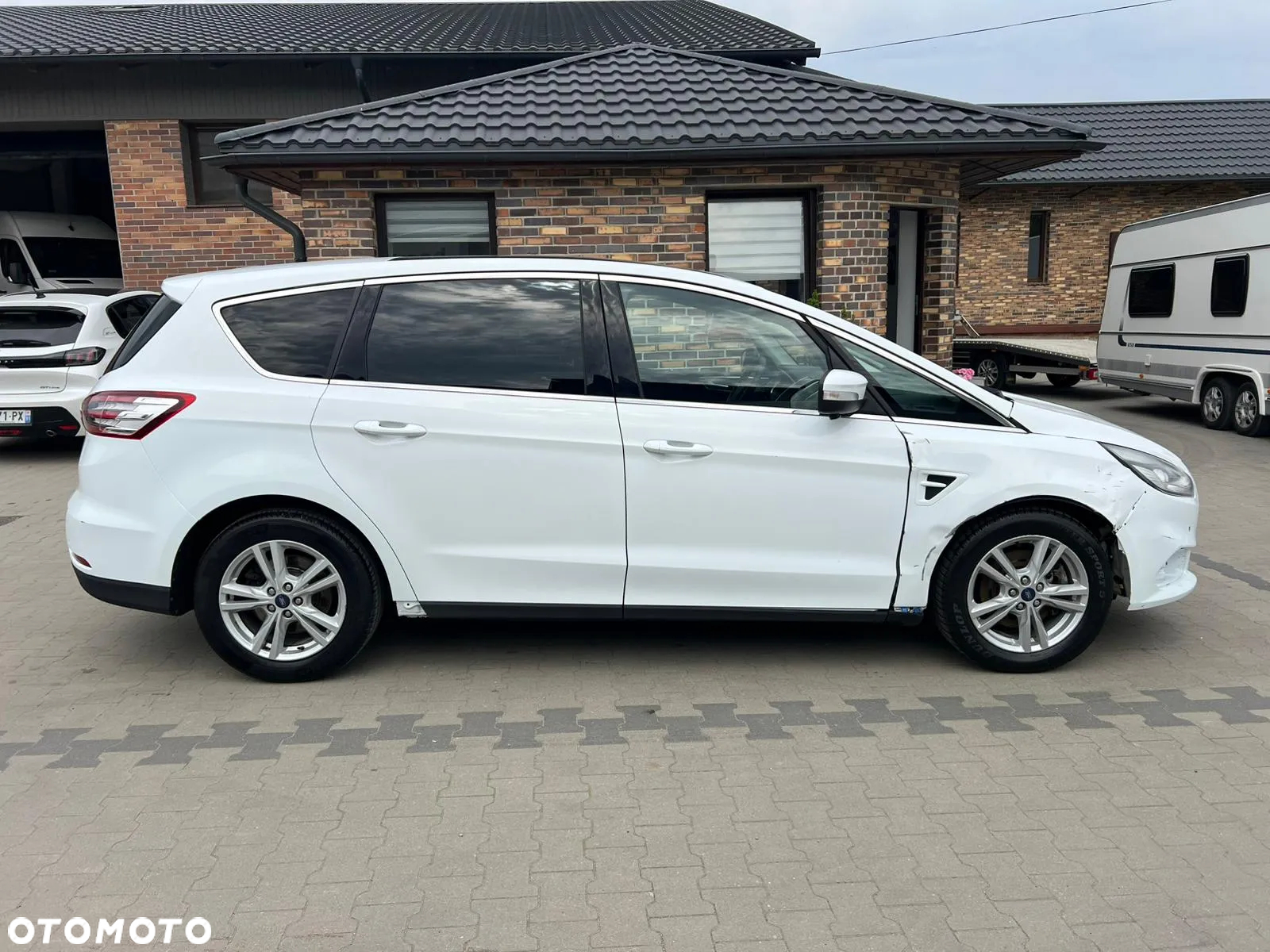 Ford S-Max 2.0 TDCi Trend PowerShift - 6