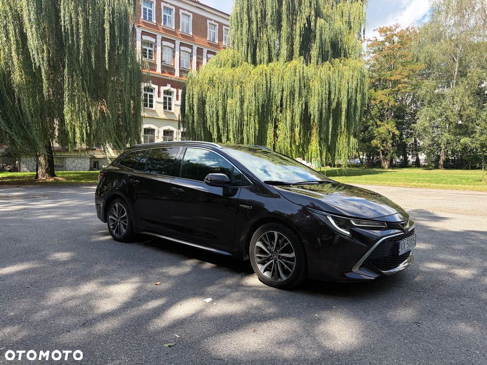 Toyota Corolla 2.0 Hybrid Executive - 3