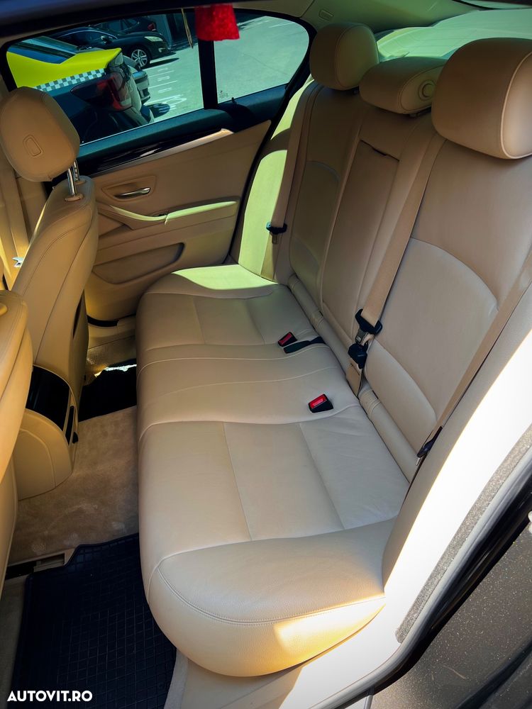BMW Seria 5 518d - 18