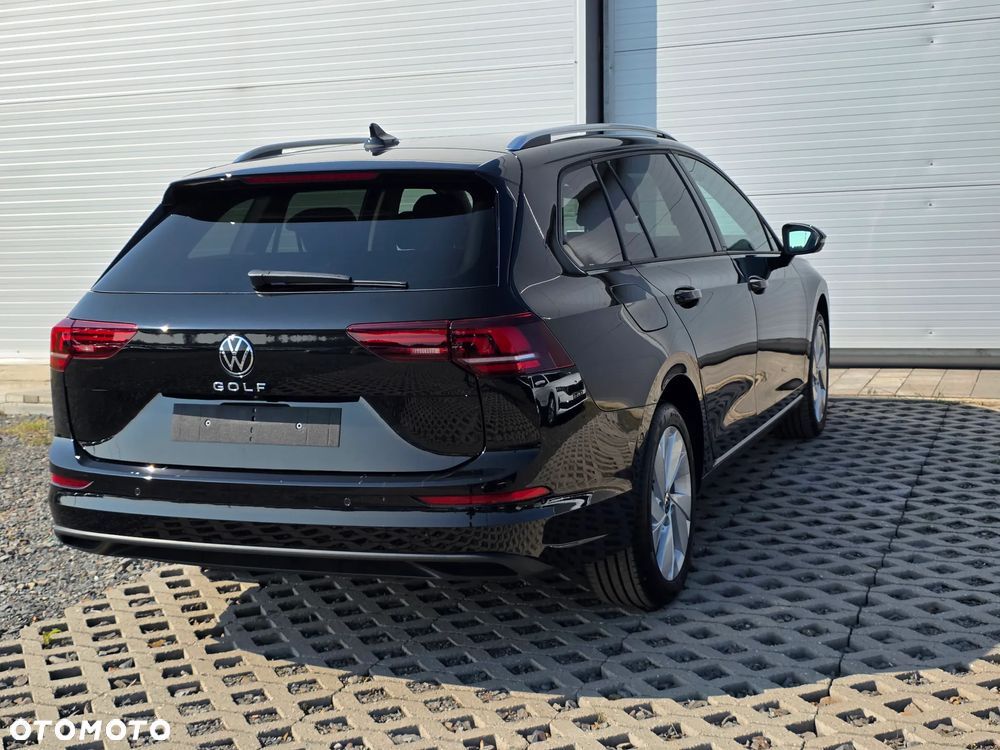 Volkswagen Golf 1.5 TSI Life Plus - 9
