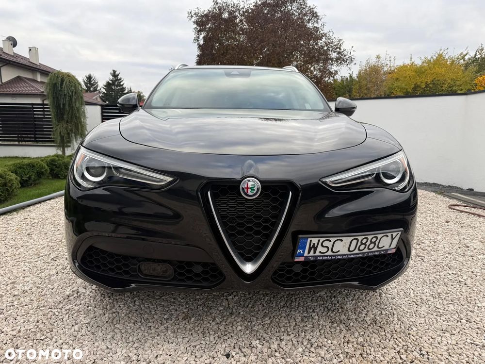 Alfa Romeo Stelvio - 7